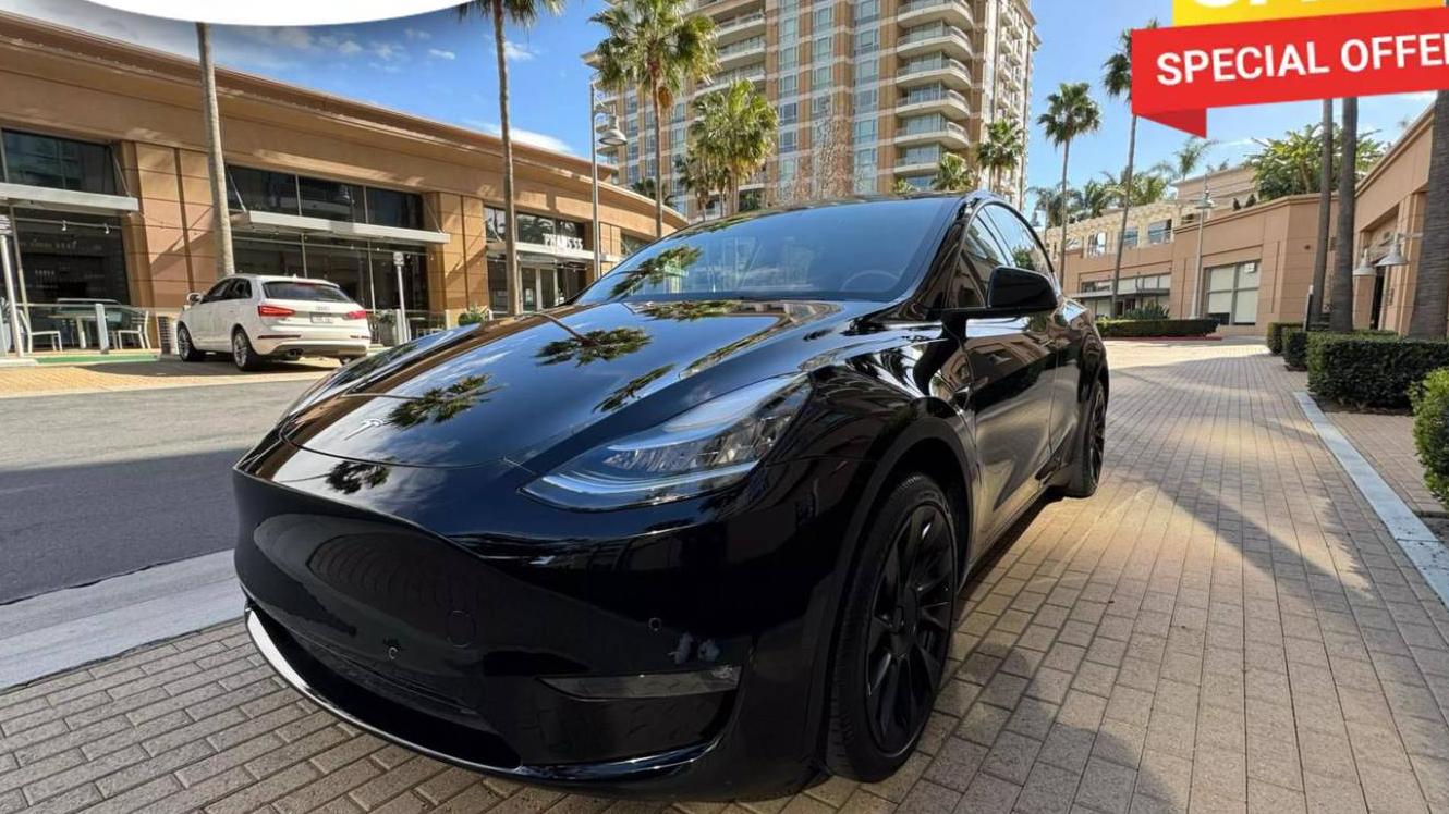 TESLA MODEL Y 2022 7SAYGDEE2NF362885 image